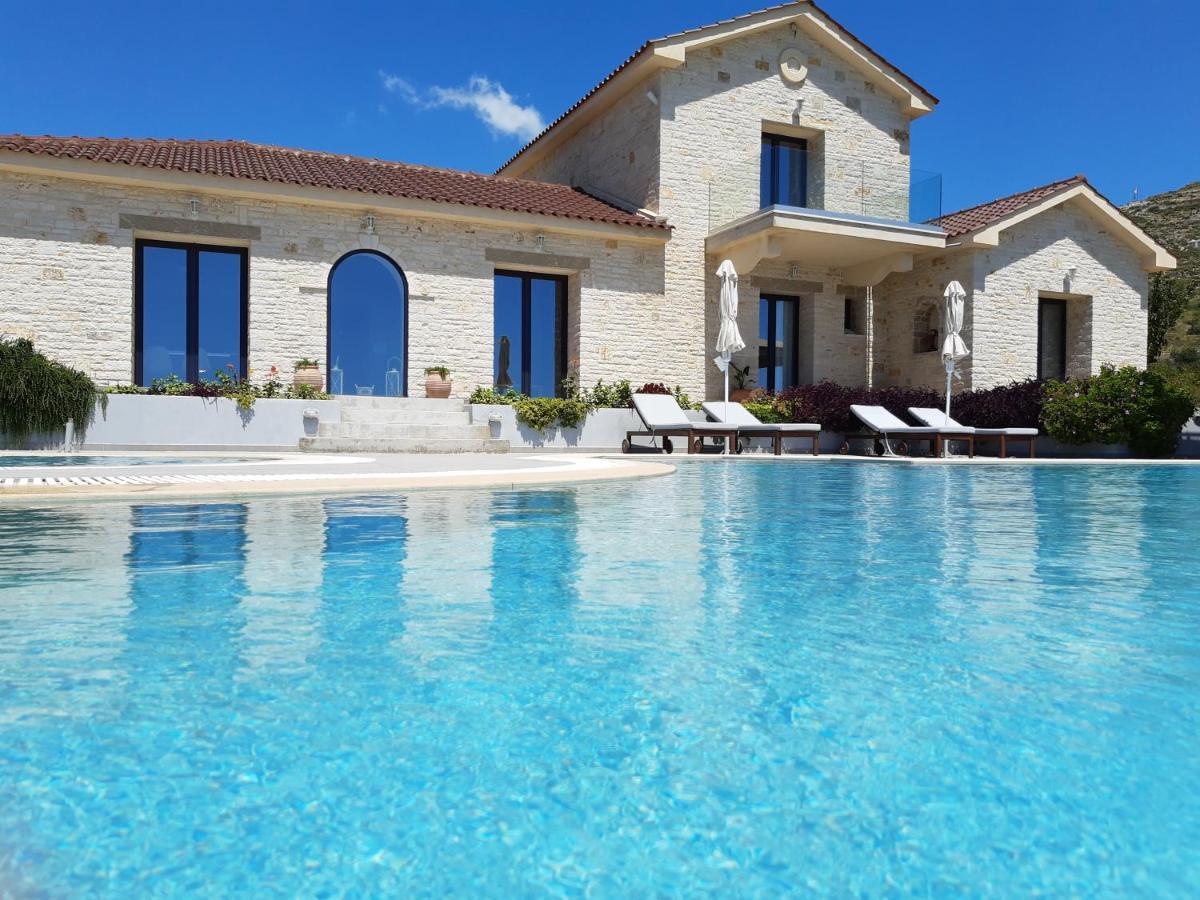 Kaminia Blu Villa Ratzaklion Ngoại thất bức ảnh