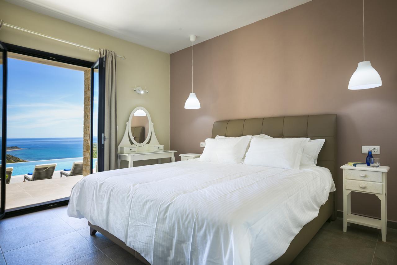 Kaminia Blu Villa Ratzaklion Ngoại thất bức ảnh